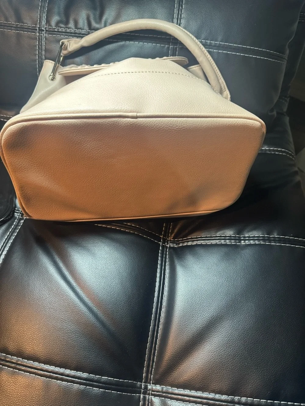 Women's Cream Hobo Handbag - Soft Leather Shoulder Bag